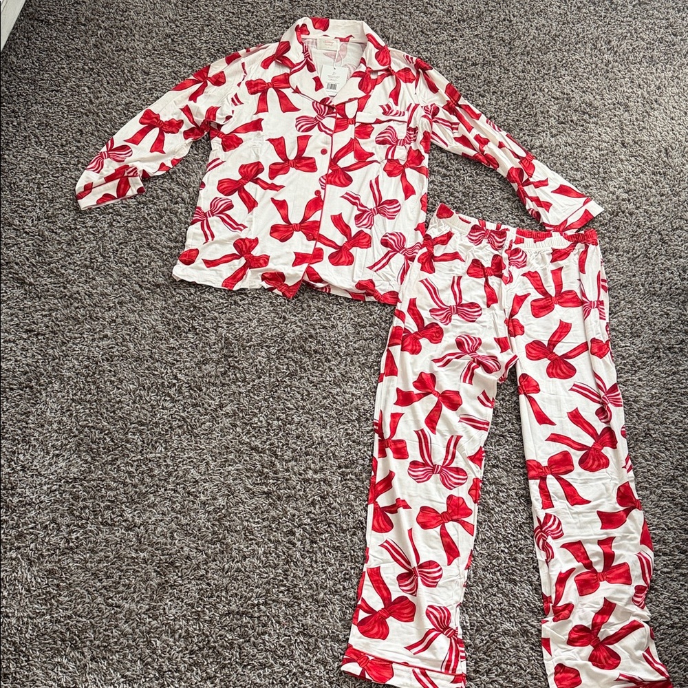 In my sundays red holiday bow pajama set